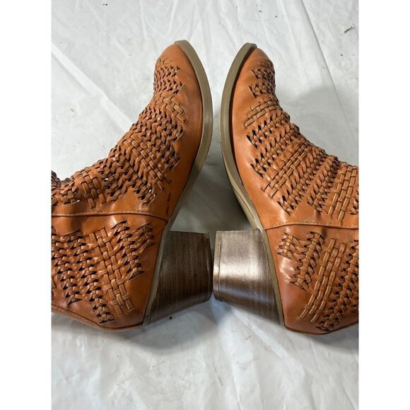 GAP Womens Woven Leather Ankle Bootie 8 British Tan Stacked Mid Heel Boho - Picture 9 of 12